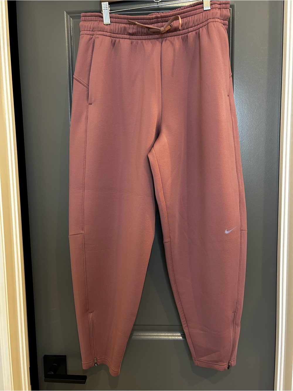 Nike Barrel Fit Athletic Joggers
